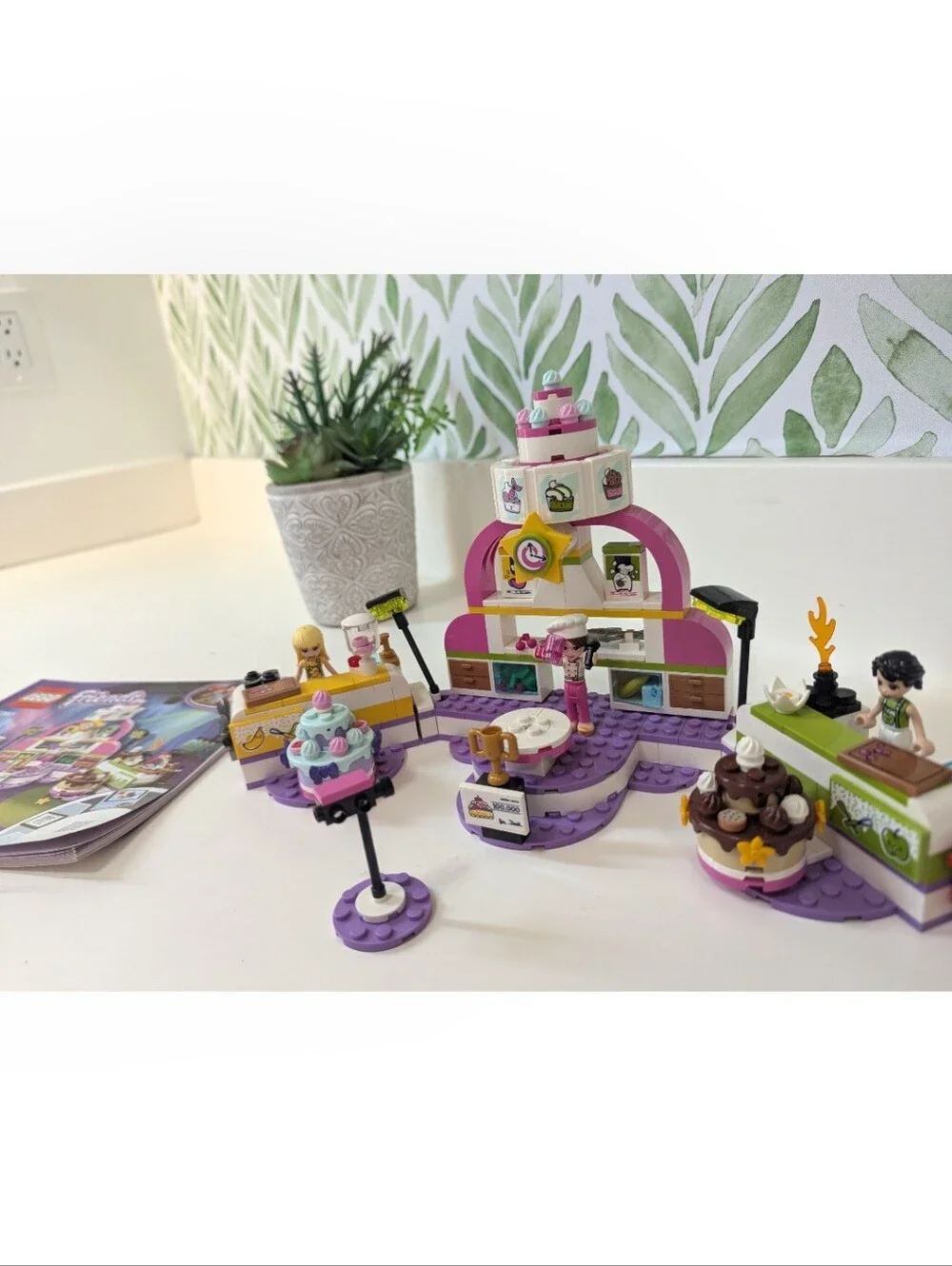 Lego Friends Set 41393 Baking Competition *Complete Set* Collectible